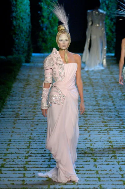 Look 33